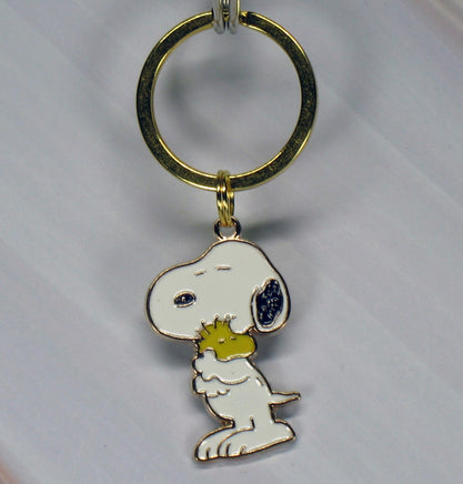 Snoopy Hugs Woodstock Gold - Tone Key Chain - snoopn4pnuts.com