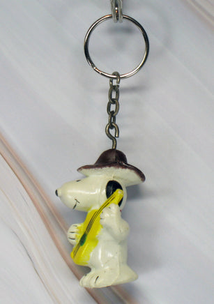 VINTAGE SNOOPY PLAYING GUITAR PVC Key Chain - snoopn4pnuts.com