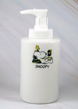 5th Anniversary Snoopy In Isetan Ceramic Soap Dish (Isetan Dept. Store In Tokyo, Japan) - snoopn4pnuts.com