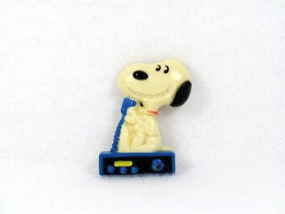 Snoopy CB Radio Magnet (Discolored/Light Wear) - snoopn4pnuts.com