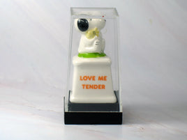 1974 Snoopy Vintage Mini Ceramic Trophy - Love Me Tender (Includes Acrylic Display Case) - snoopn4pnuts.com