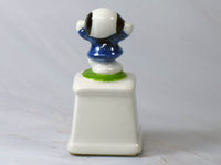 1974 Snoopy Vintage Mini Ceramic Trophy - Everyday Fever - snoopn4pnuts.com