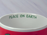 Snoopy Vintage Christmas Mug - Peace On Earth - snoopn4pnuts.com