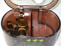 Snoopy Vintage Music / Trinket Box - Plays "Yesterday" (Near Mint) - snoopn4pnuts.com