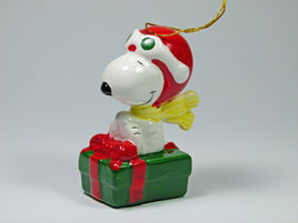 1987 Snoopy Flying Ace On Gift Christmas Ornament
