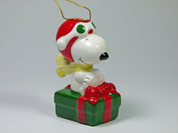1987 Snoopy Flying Ace On Gift Christmas Ornament