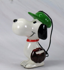 1975 Sports Series - Snoopy Baseball Player - snoopn4pnuts.com