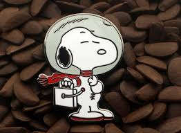 Snoopy Astronaut Enamel Pin (White Suit) - snoopn4pnuts.com