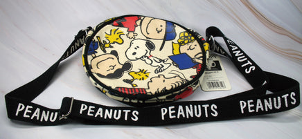 Peanuts Round Purse With Woodstock Bling - snoopn4pnuts.com