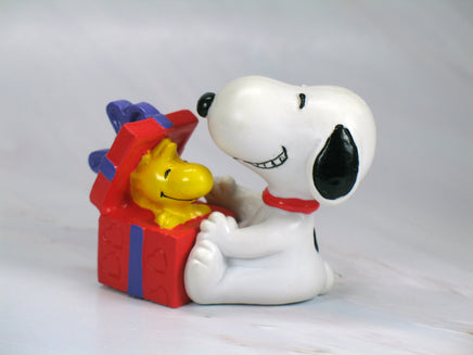 Snoopy's Gift Pvc