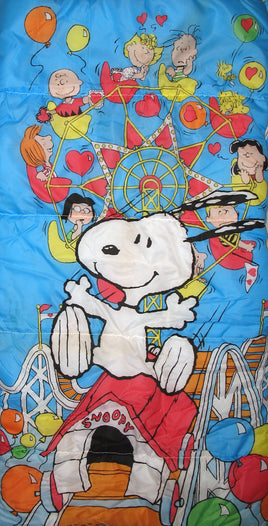 Peanuts Sleeping Bag / Comforter - Great For Camping and Sleepovers! (NEW But Near Mint) - snoopn4pnuts.com