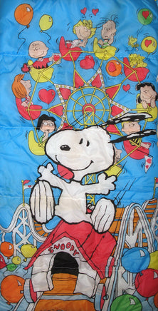 Peanuts Sleeping Bag / Comforter - Great For Camping and Sleepovers! (NEW But Near Mint) - snoopn4pnuts.com