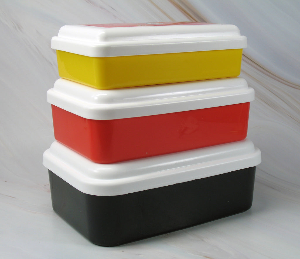 Peanuts 3-Piece Nesting Storage Container Set (Great For Lunch Boxes/B