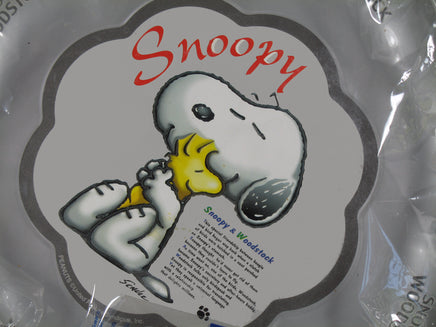 Snoopy and Woodstock Collectible Scalloped Metal Bowl / Serving Dish - snoopn4pnuts.com