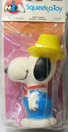 Snoopy Farmer Vintage Squeeze Toy - snoopn4pnuts.com
