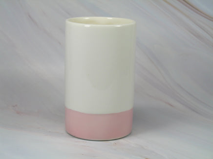 Snoopy Ceramic Vase With Raised Graphics - snoopn4pnuts.com