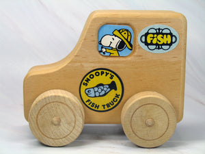 Snoopy Vintage Wooden Fish Truck