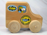 Snoopy Vintage Wooden Fish Truck - snoopn4pnuts.com