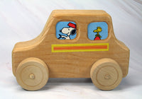 Snoopy Vintage Wooden Taxi - snoopn4pnuts.com