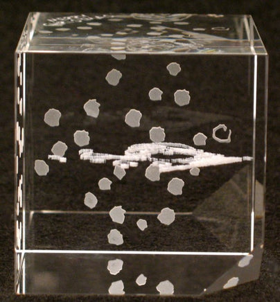 Snoopy Santa Engraved Leaded Crystal Cube - Rare!