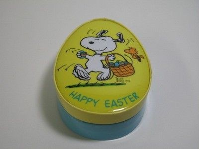 Snoopy And Woodstock Vinyl Easter Box