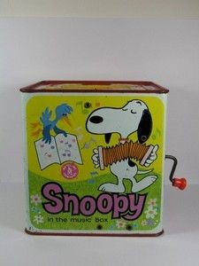 Snoopy Musical Jack In The Box - Plays Pop Goes The Weasal (Fair Condition/Worn)