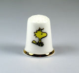 Peanuts Gang Bone China Thimble With Gold Gilding - Snoopy Skateboarder