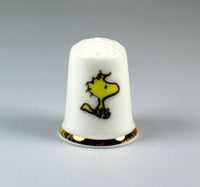 Peanuts Gang Bone China Thimble With Gold Gilding - Charlie Brown