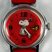 Snoopy Red Face Watch With Moving Hands (Needs New Battery) - snoopn4pnuts.com