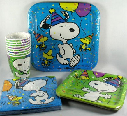 Dancing Snoopy Party Cups - ON SALE! - snoopn4pnuts.com