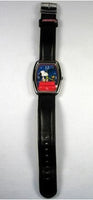 Snoopy And Woodstock Quartz Watch In Decorative Doghouse-Shaped Tin