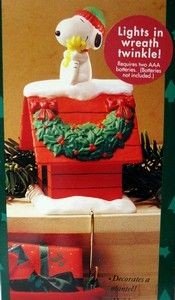 SNOOPY LIGHT - UP STOCKING HANGER - snoopn4pnuts.com