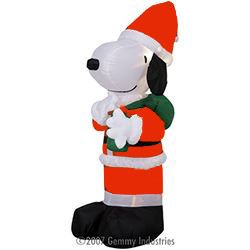 Snoopy Santa Holding Sack And Christmas Gift Lighted Inflatable
