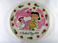 1975 - Schmid Mother's Day Plate (New But Near Mint)