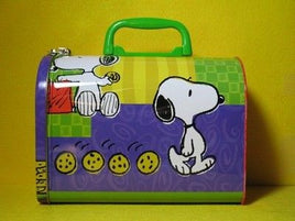 Snoopy And Chocolate Chip Cookies Dome Lunch Box Tin