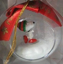 Adler Snoopy In Glass Ball
