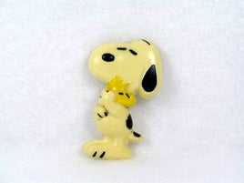 Snoopy Hugs Woodstock Magnet (Discolored)