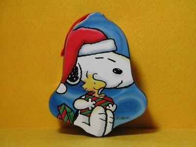 Snoopy Bell-Shaped ornament tin