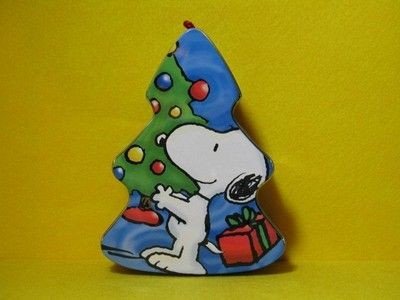 Snoopy Tree - Shaped Candy - Filled Tin Canister Ornament (Empty; FairFair Condition/Dents) - snoopn4pnuts.com