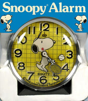 Snoopy Vintage Tennis Player Alarm Clock (NEW BUT DOESN'T WORK/NEEDS REPAIRED) - Nice Display!