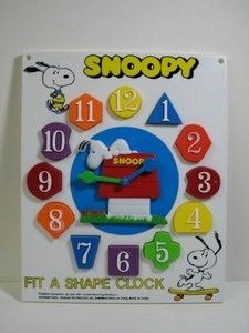Snoopy Vintage Fit A Shape Clock Puzzle