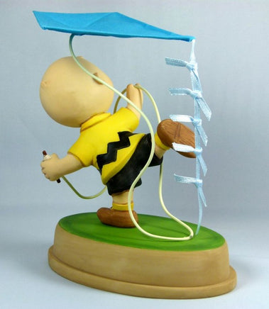 Hallmark Figurine:  Charlie Brown Flies Kite Figurine (Like New In Box/Previously Displayed)