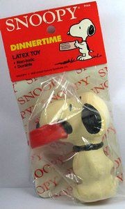 Snoopy Carrying Dish In Mouth Vintage Squeeze Toy (Discolored)