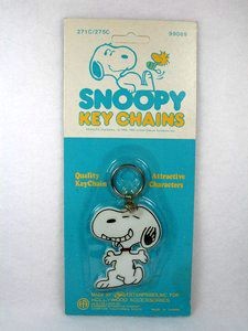 Aviva Key Chain - Snoopy On Knee - Special Low Price!