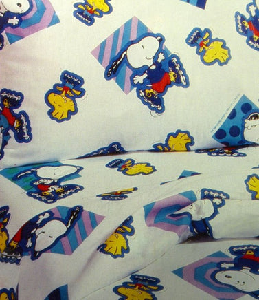 Snoopy Rollerblading 3-Piece Twin Sheet Set