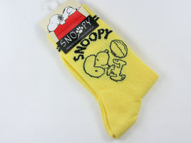 Kids Snoopy Crew Length Socks (7 - 8) - snoopn4pnuts.com