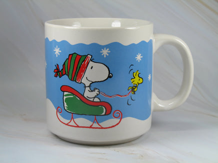 Snoopy Vintage Willitts Christmas Mug - snoopn4pnuts.com