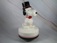 1979 Snoopy Top Hat Musical Figurine (Near Mint) - snoopn4pnuts.com