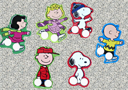 Peanuts Ice Skaters Finger Puppet 6 - Piece Set (Thick, Sturdy Cardboard That Won't Bend!) - snoopn4pnuts.com