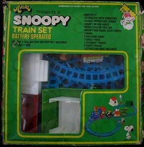 Peanuts Gang Train Set
